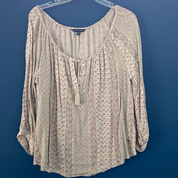 American Eagle Outfitters Tops - American Eagle Outfitters women’s M blouse
